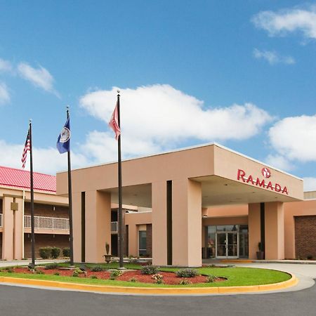 Ramada By Wyndham Wytheville Exterior photo