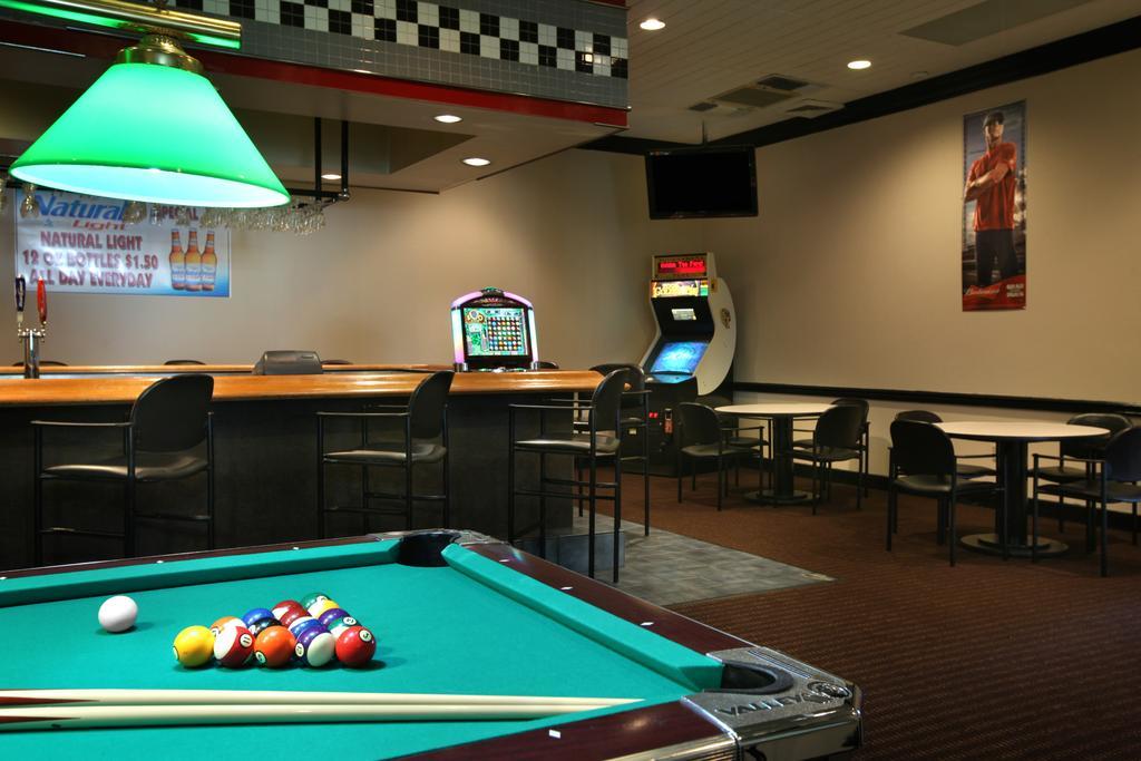 Ramada By Wyndham Wytheville Exterior photo